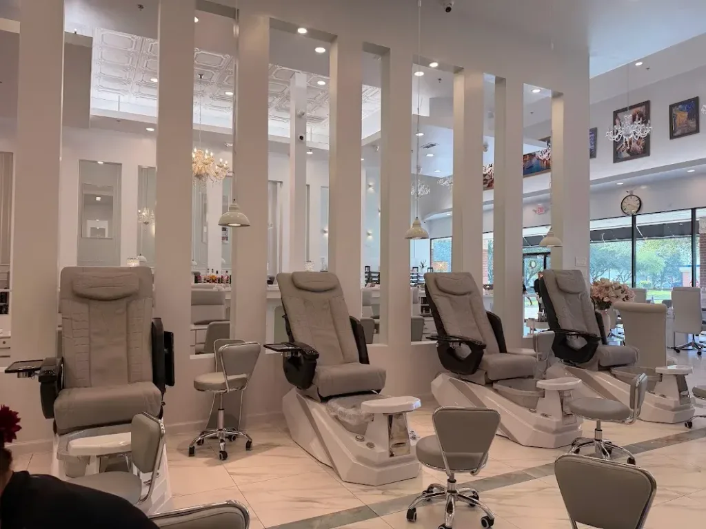 Executive Nails & Spa Pearland — Nail salon in Pearland